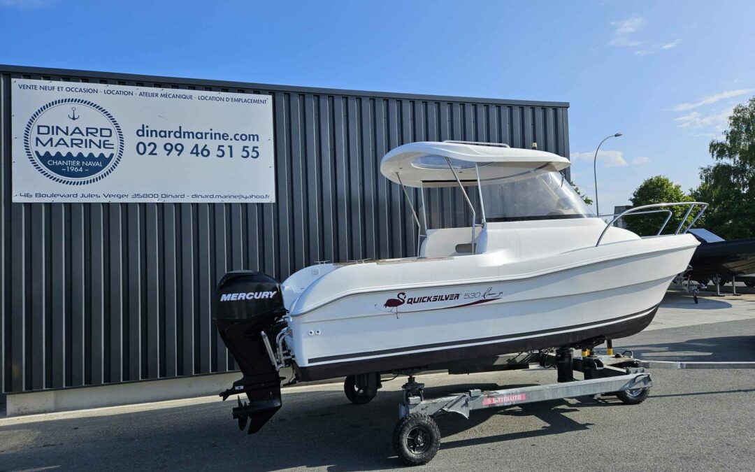 Quicksilver 530Pilothouse millésime 2004 + Mercury 60 Cv BF