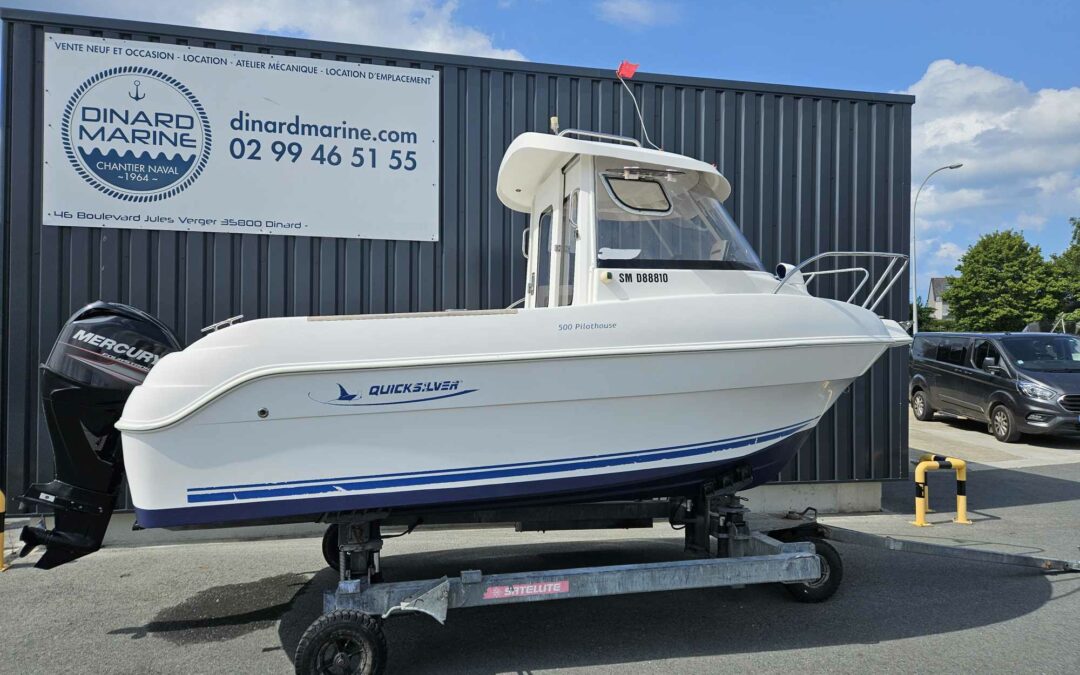 Quicksilver 500 Piltothouse millésime 2009 + Mercury 50 Cv