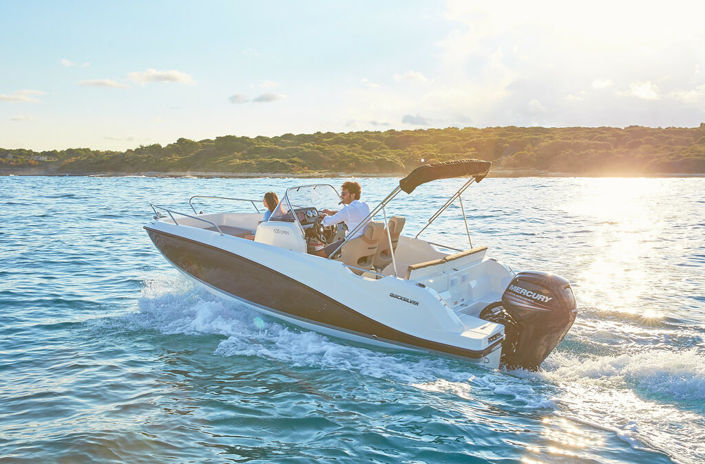 Quicksilver Activ 605 Open millésime 2026 + Mercury 115 Cv