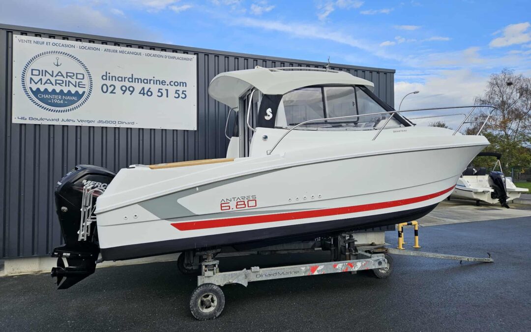 Bénéteau Antarès 680 millésime 2014 + Mercury 115 cv