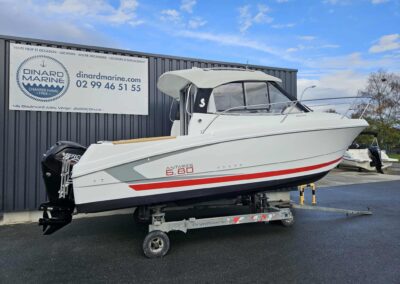 Bénéteau Antarès 680 millésime 2014 + Mercury 115 cv