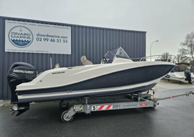 Quicksilver Activ 675 Open millésime 2017 + Mercury 150 Cv
