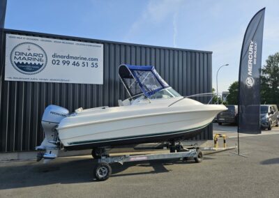 Jeanneau Leader 545 millésime 2001 + Honda 90 Cv