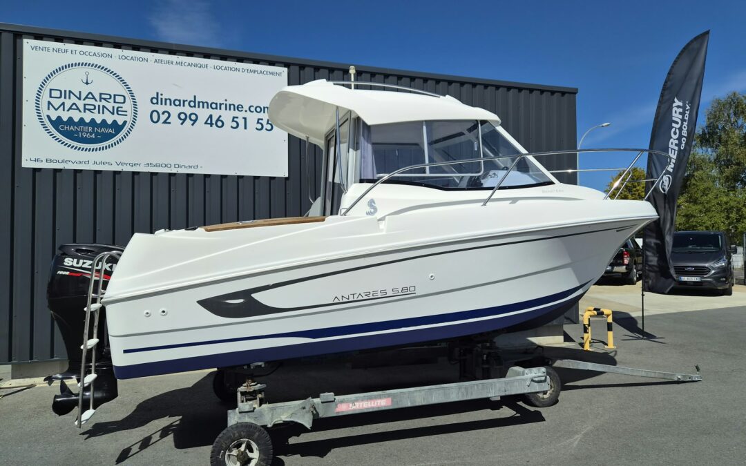 Bénéteau Antarès 580 millésime 2010 + Suzuki 90 Cv