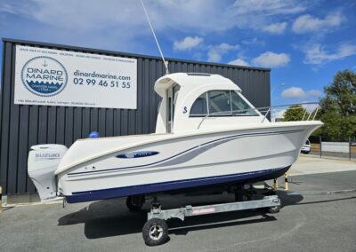 Bénéteau Antarès 620 Fishing millésime 2005 + Suzuki 90 Cv